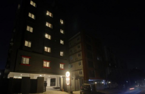 Super Townhouse Whiteridge Gachibowli Near AIG Hospital